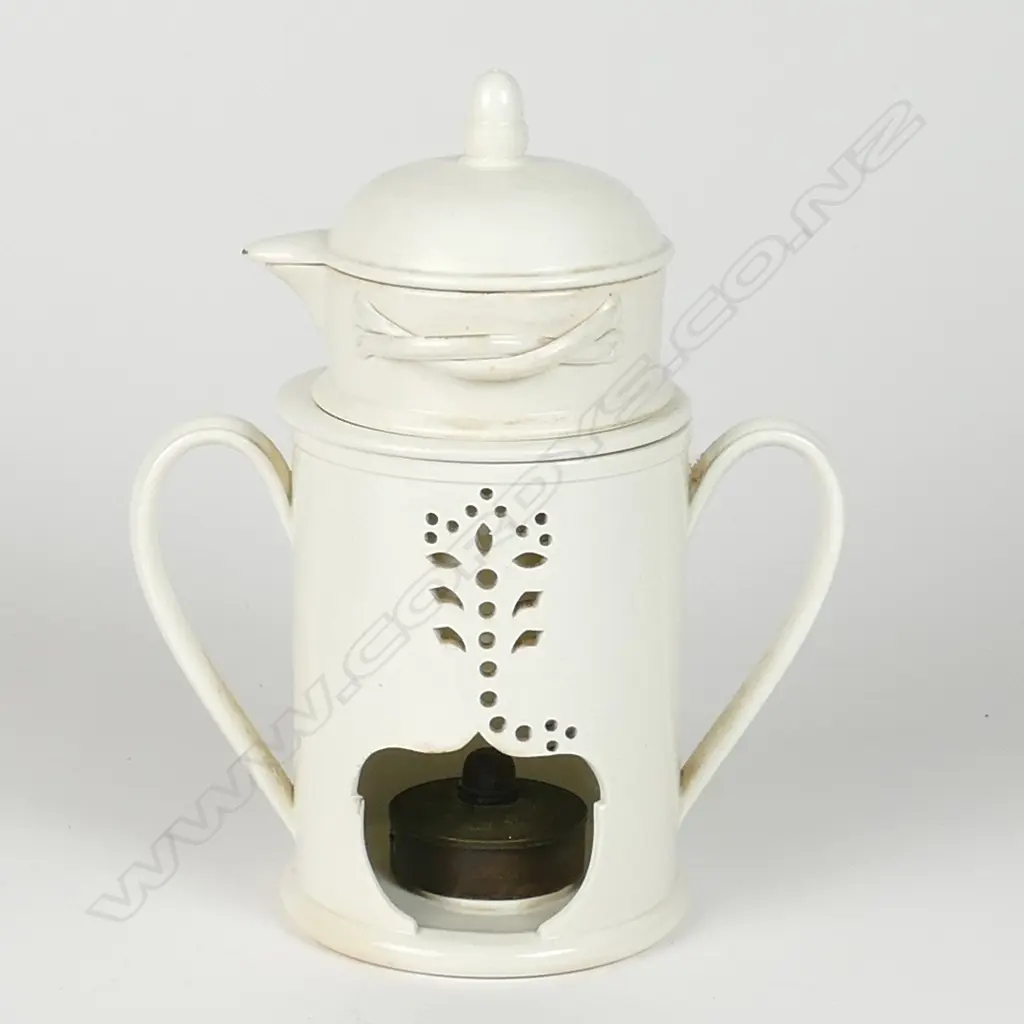 An antique creamware food warmer Image 1++