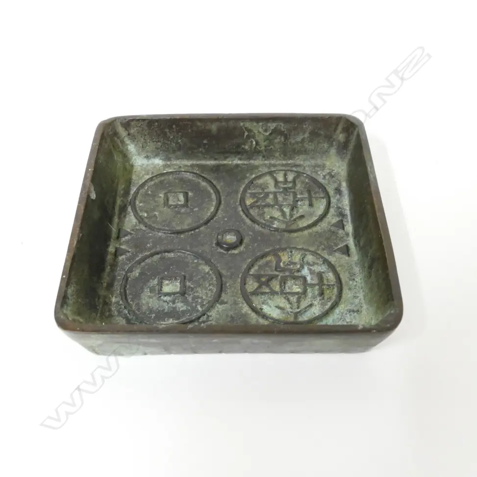 An old Chinese coin mould Image 1++