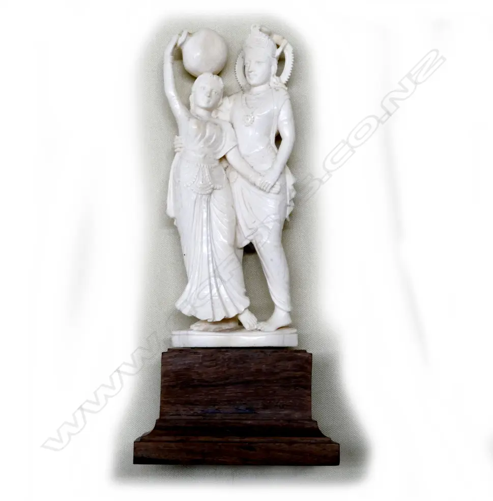 An Indian ivory figure of a dancing couple Image 1++