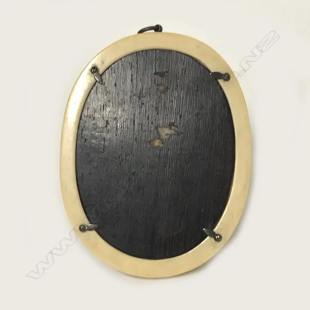 A Japanese Meiji period shibiyama ivory miniature oval frame Image 1++