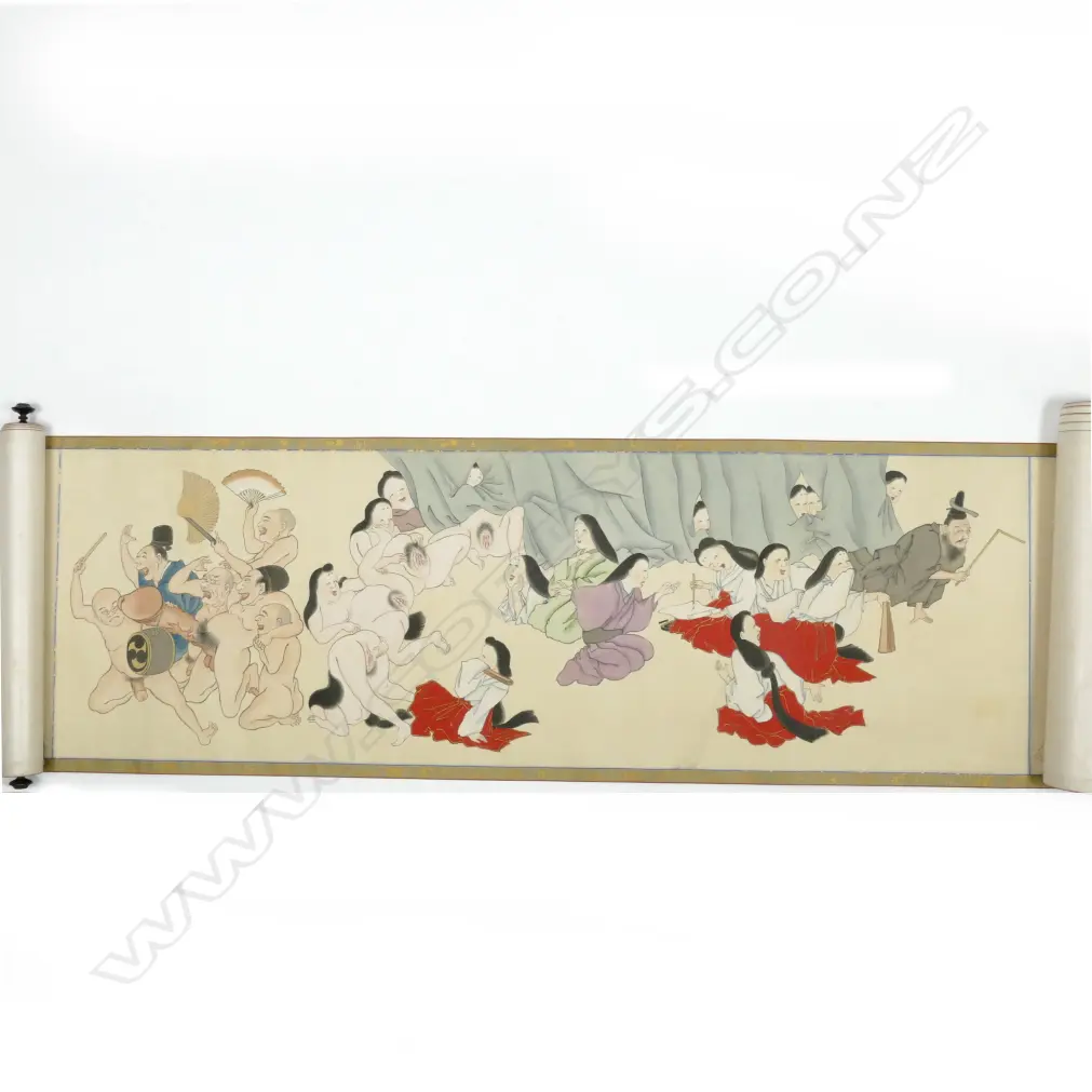 A pair of Japanese shunga scrolls Image 1++