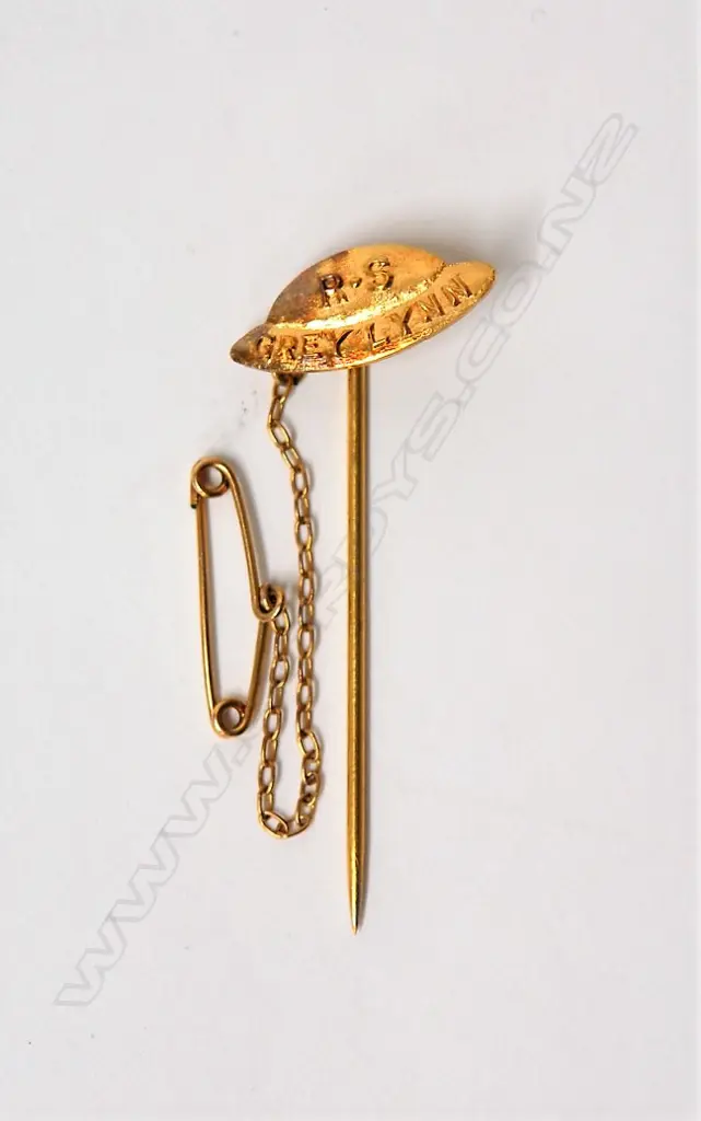 An uncommon gilded 9ct. yellow gold Grey Lynn Returned Services stick pin Image 1++