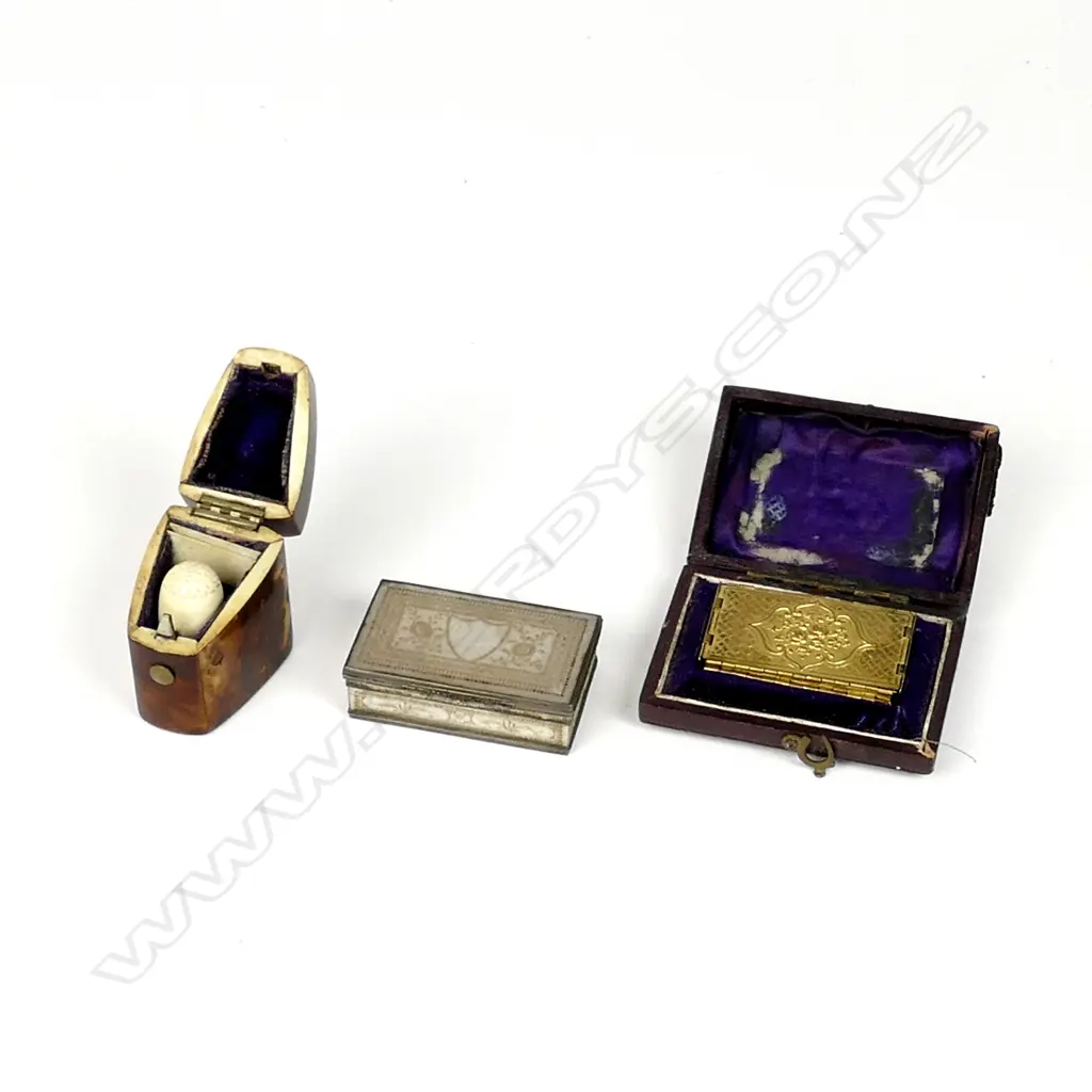 Three small sewing accessory boxes Image 1++