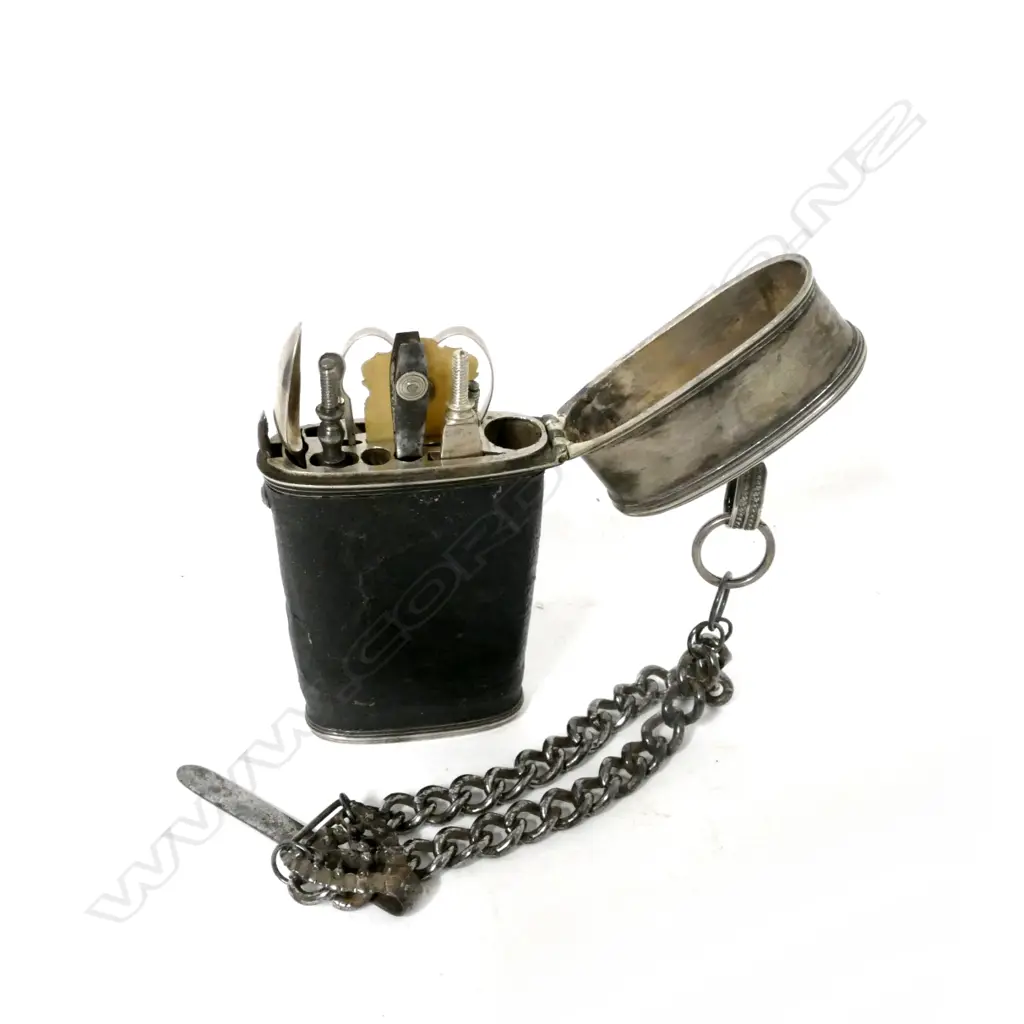 A 19thC French chatelaine etui Image 1++