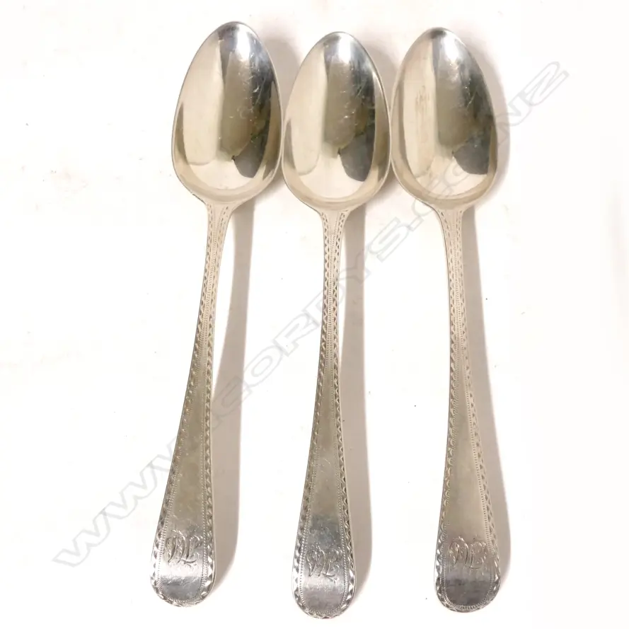 Three George III silver dessert spoons Image 1++