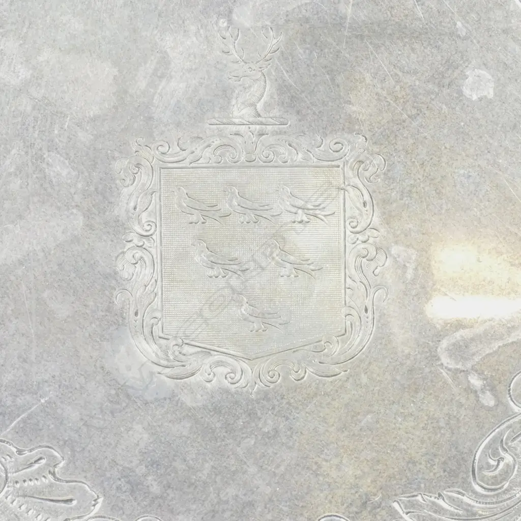 A quality Georgian silver salver Image 1++