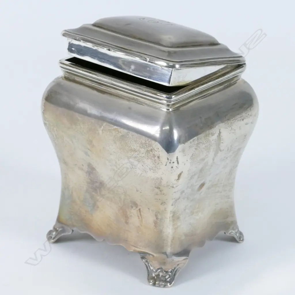 An early 1900s silver tea caddy Image 1++