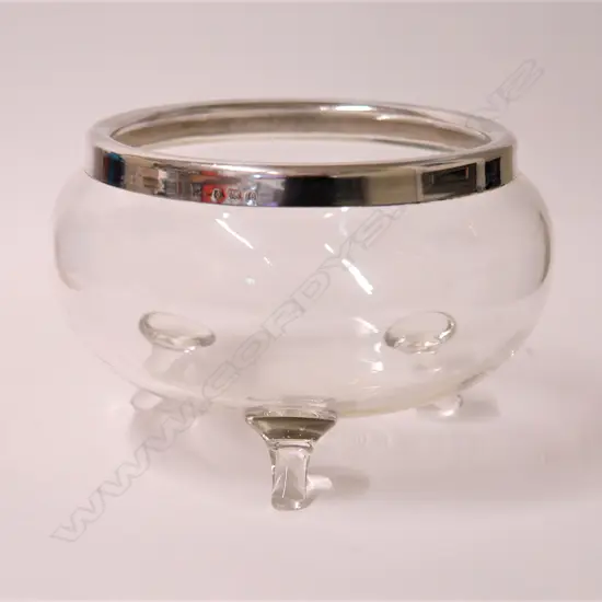 An Edwardian plain silver rimmed hand blown glass bowl