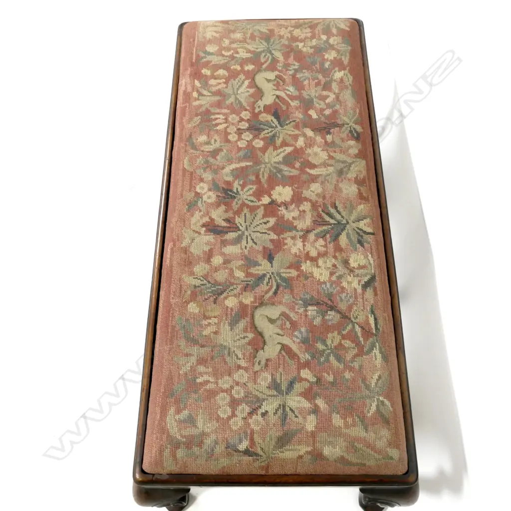 A George II style duet stool Image 1++