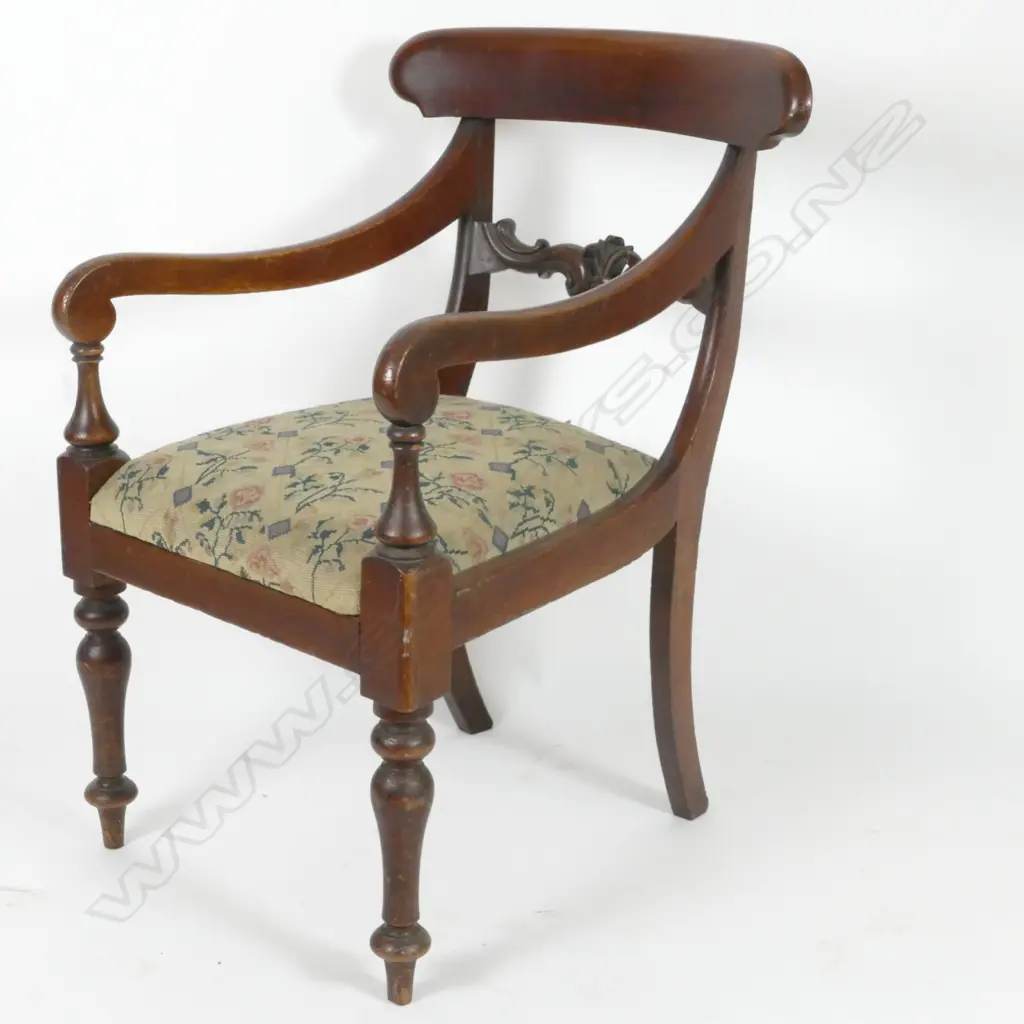 A Regency mahogany framed armchair Image 1++