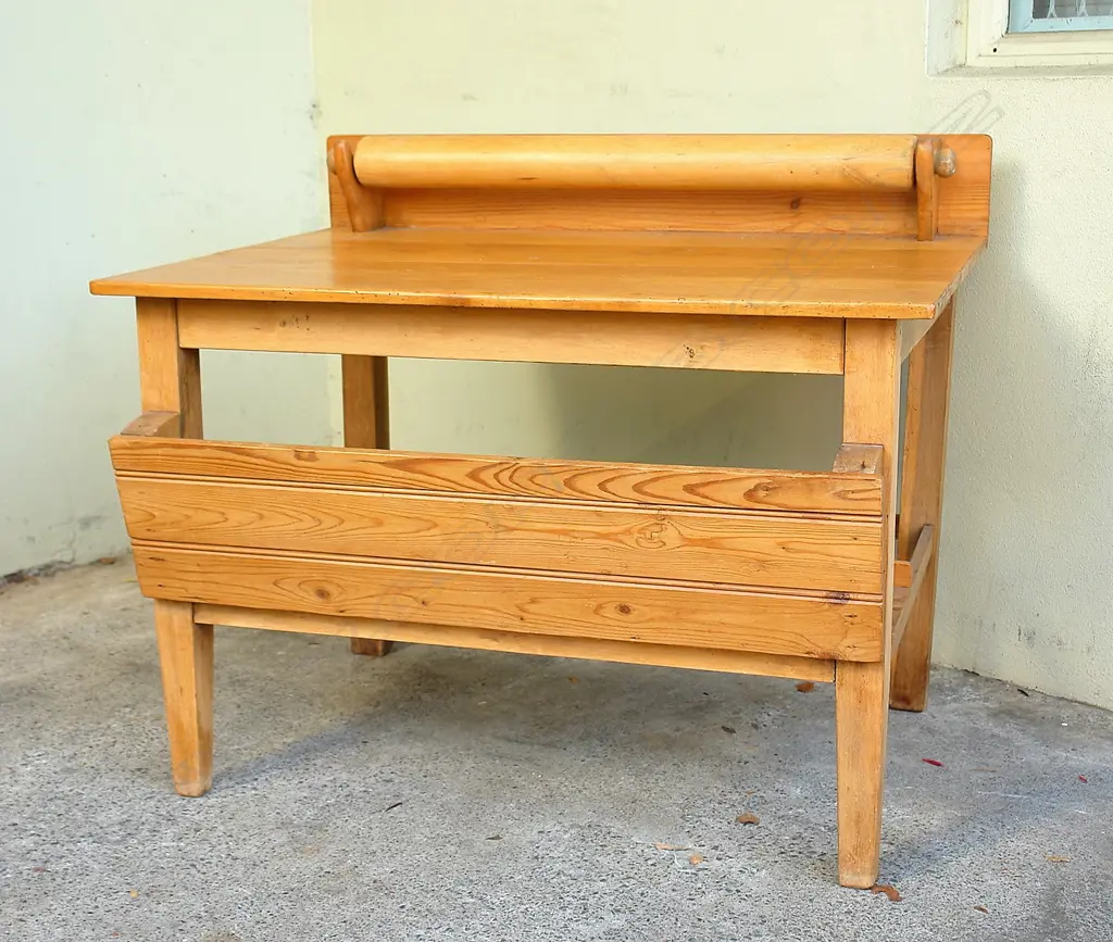 An early 20thC waxed pine haberdashery work table Image 1++