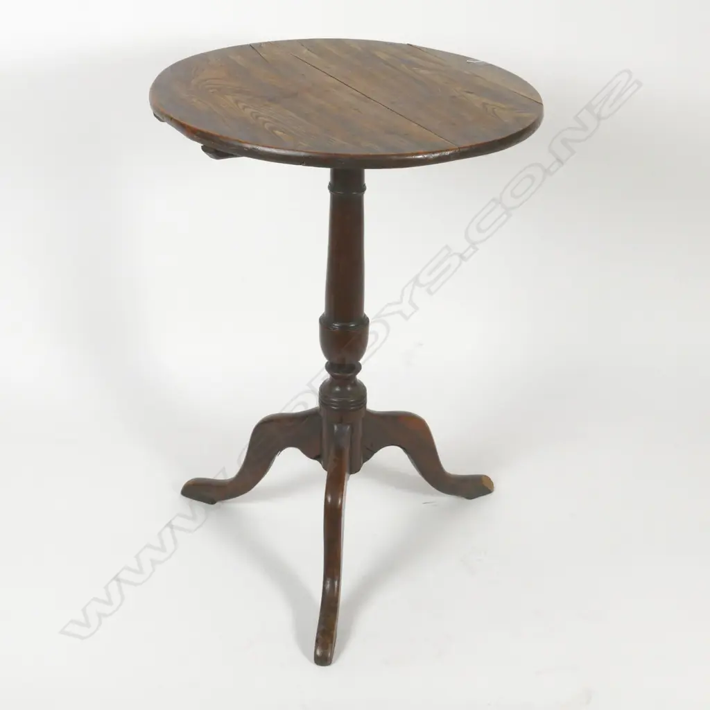 A Georgian oak snap-top wine table Image 1++