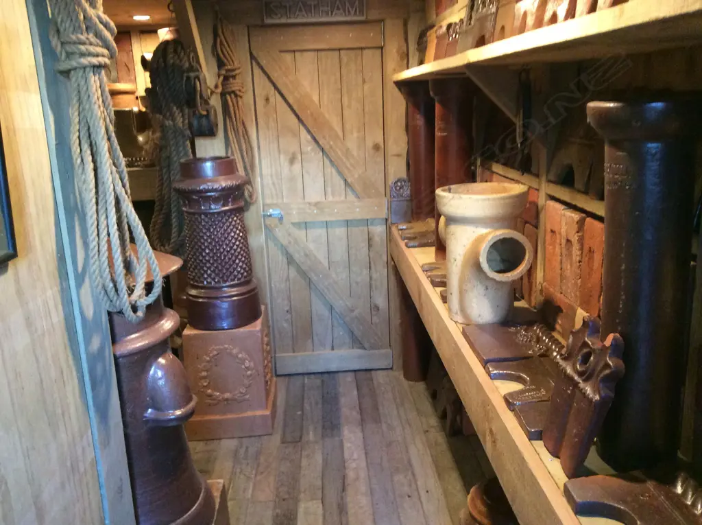 Three various diameter pottery 90° bends Image 1++