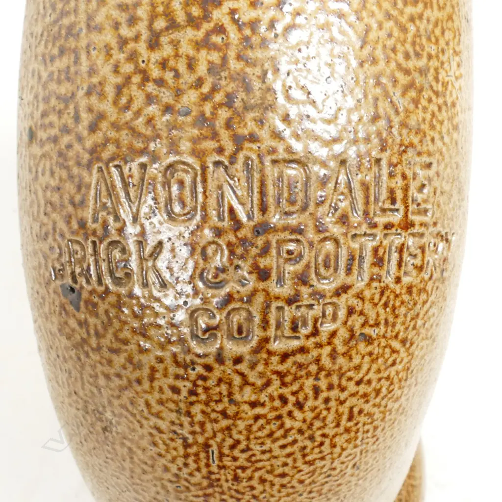 Three various diameter pottery 90° bends Image 1++