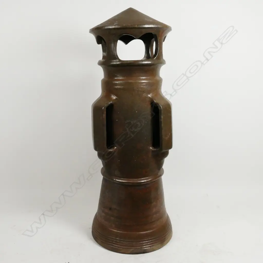 A tall fancy salt glazed chimney by the Amalgamated Brick and Pipe Co. Ltd Image 1++