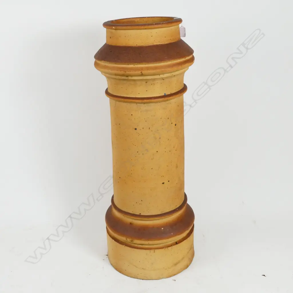 A tall unmarked 19thC stoneware chimney pot by George Boyd Image 1++