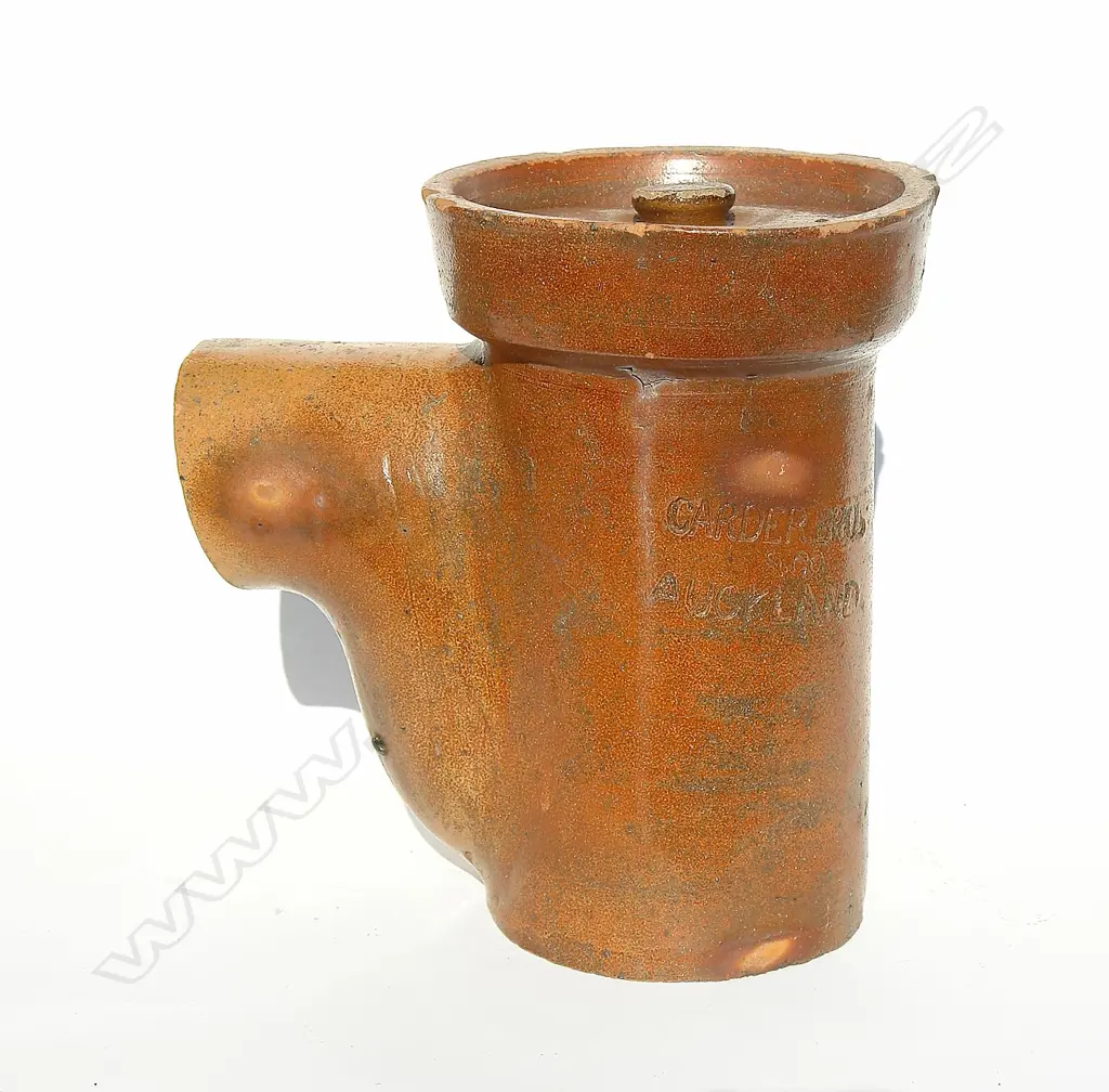 A Carder Bros. salt glazed gully trap Image 1++