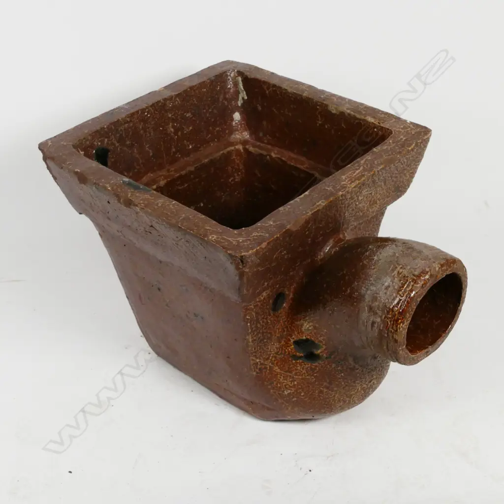 A colonial dark toffee coloured salt glazed square top gully trap Image 1++