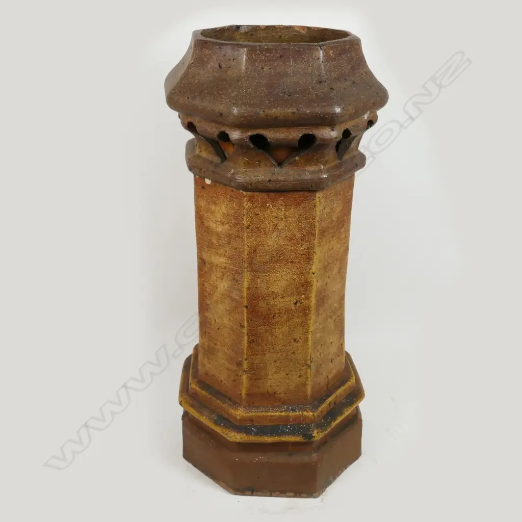 An octagonal salt glazed chimney pot Image 1++