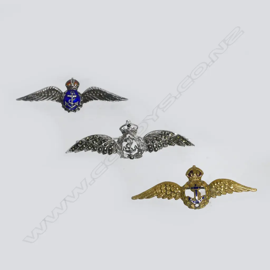 Three Royal Air Force sweetheart badges Image 1++