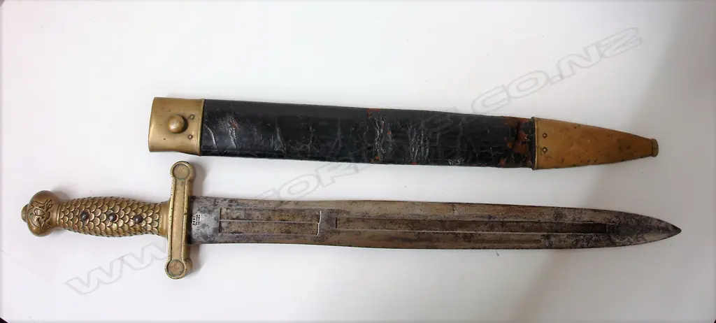 A U.S. 19thC Ames model 1832 foot artillery short sword Image 1++