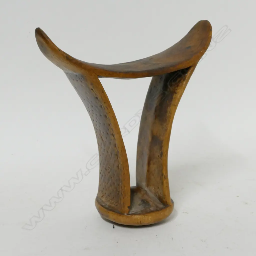 A carved North African headrest Image 1++