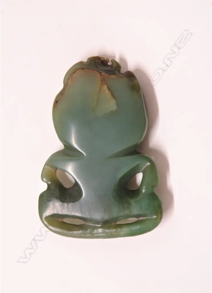 A pre-European Maori pounamu hei tiki Image 1++