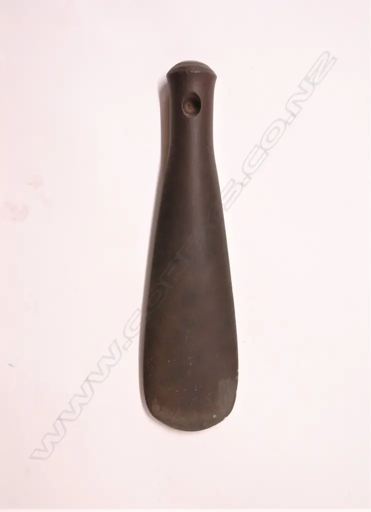 A pre-European Maori patu onewa (stone hand club) Image 1++