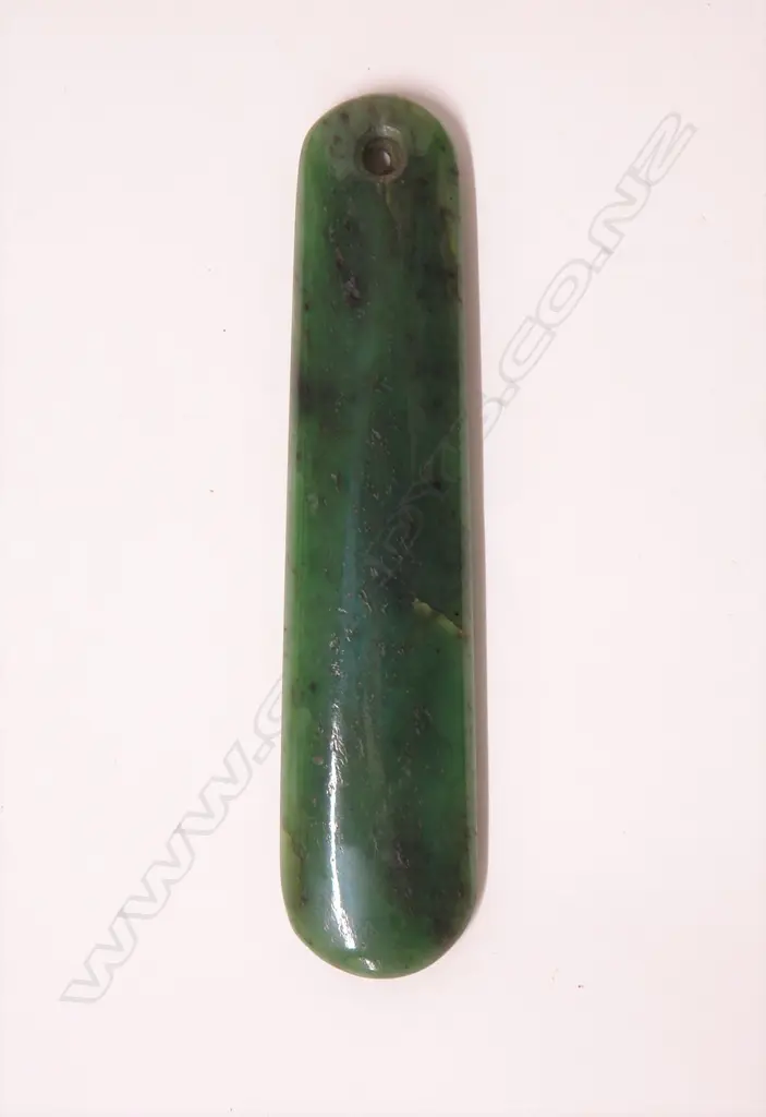A 20thC large greenstone pendant Image 1++