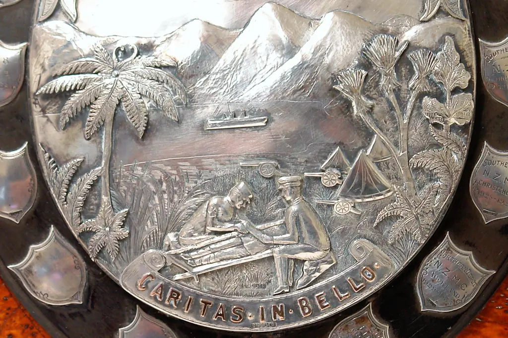 A rare and historic early 20thC New Zealand Army Medical Corps Challenge shield Image 1++