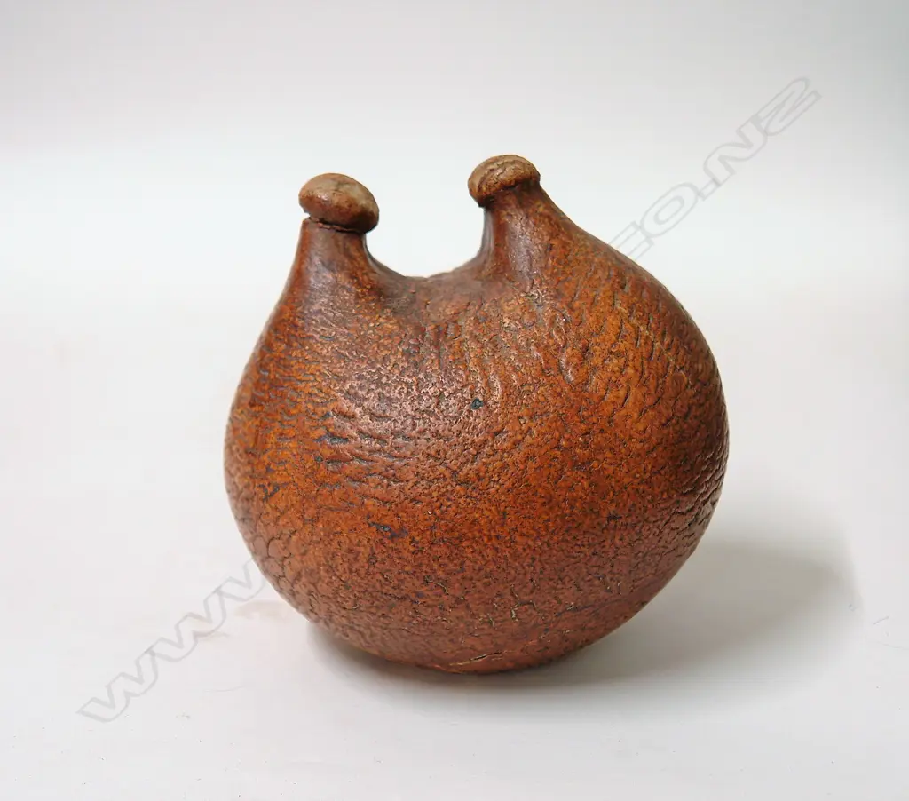 Len Castle double aperture grass vase Image 1++