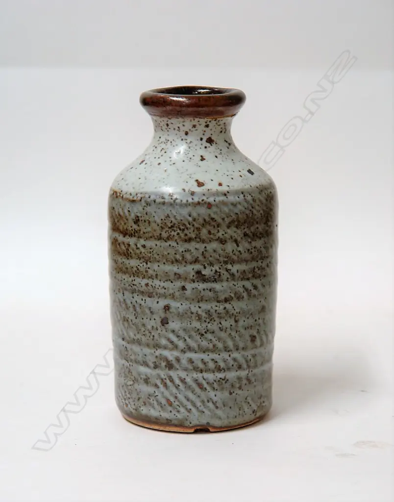 A Len Castle bottle form vase Image 1++