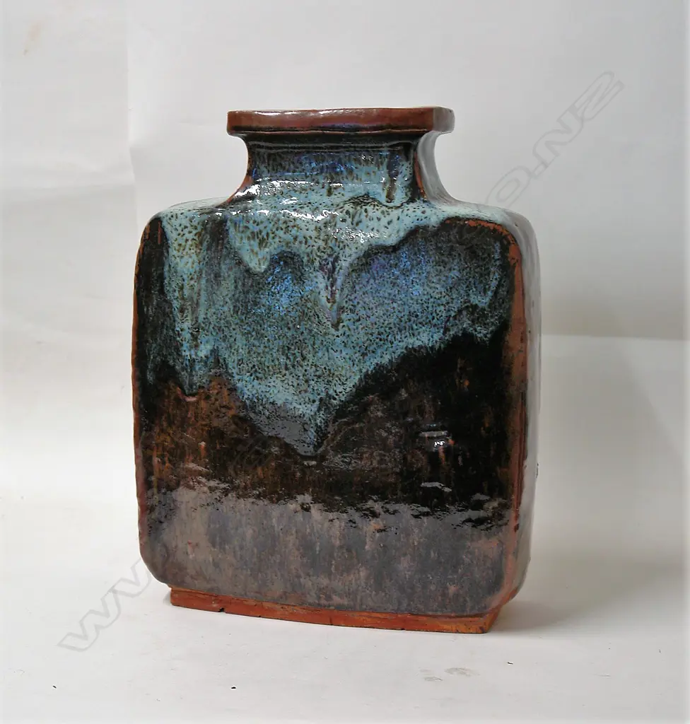 An early Len Castle slab form branch pot Image 1++