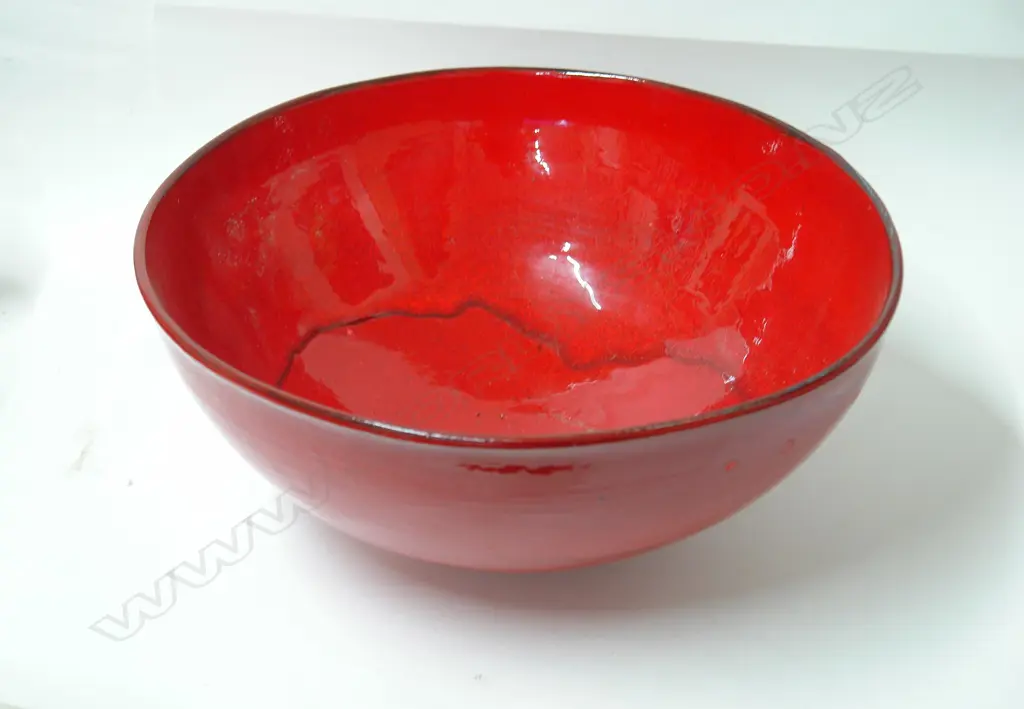 A Len Castle 'Red Lava Bowl' Image 1++