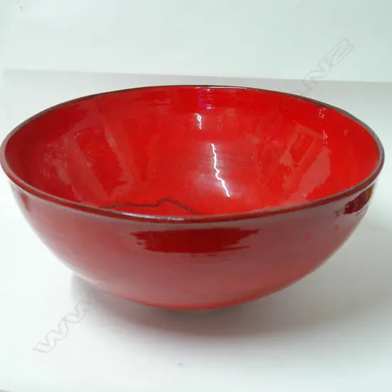 A Len Castle 'Red Lava Bowl'