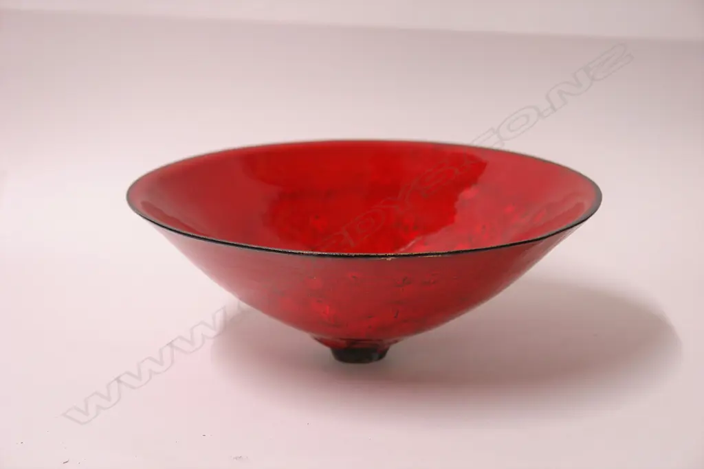 A Len Castle small 'Red Lava Bowl' Image 1++