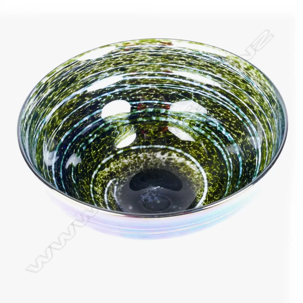 A Garry Nash studio glass bowl Image 1++