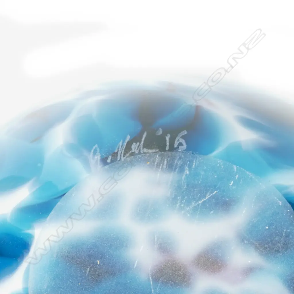 A Garry Nash 'Blue Reef' vase Image 1++