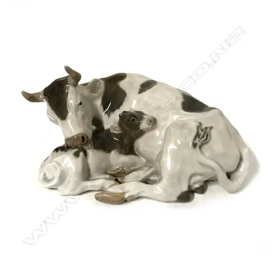 A Royal Copenhagen figure group