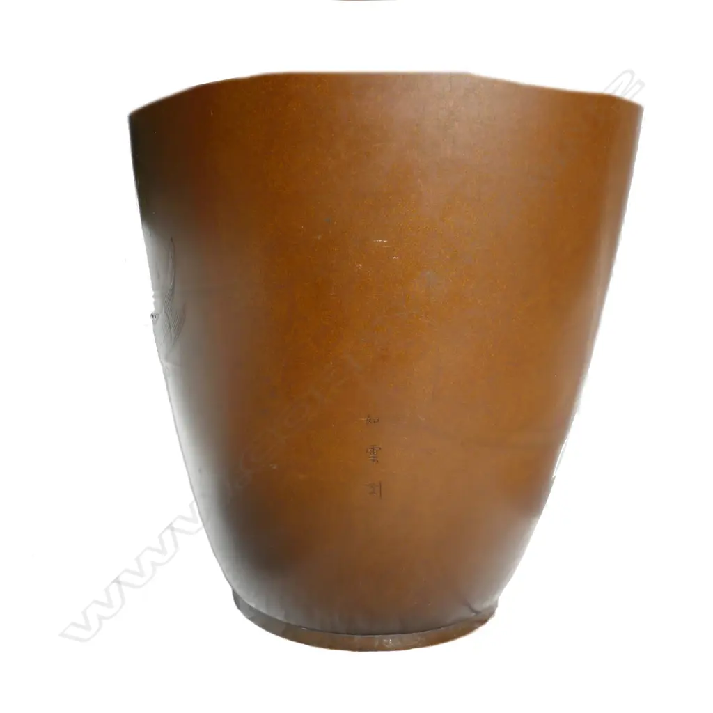 An impressive Meiji period Japanese bronze vase from the Nogawa workshop Image 1++