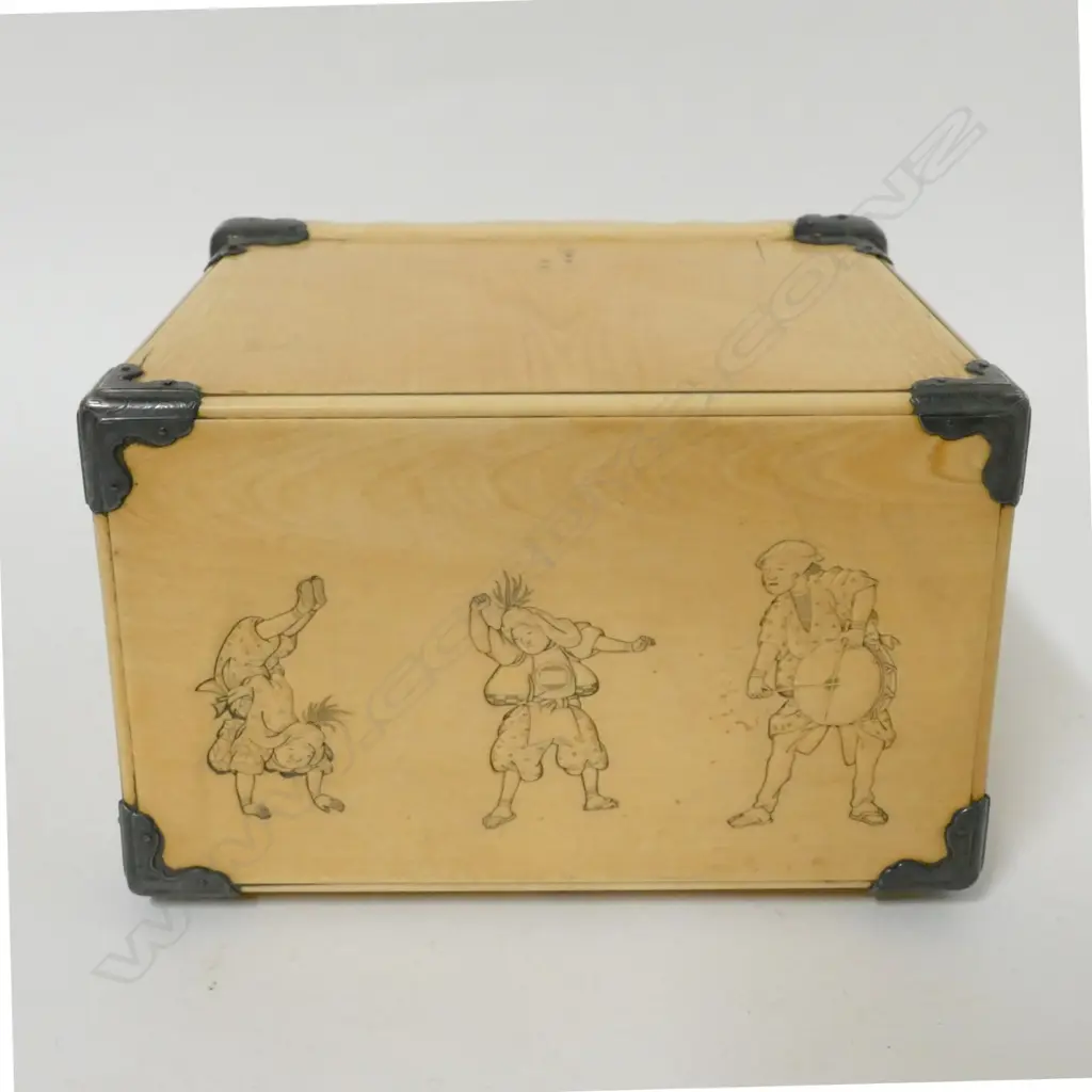 A Japanese late Meiji period ivory kodansu (miniature cabinet) Image 1++