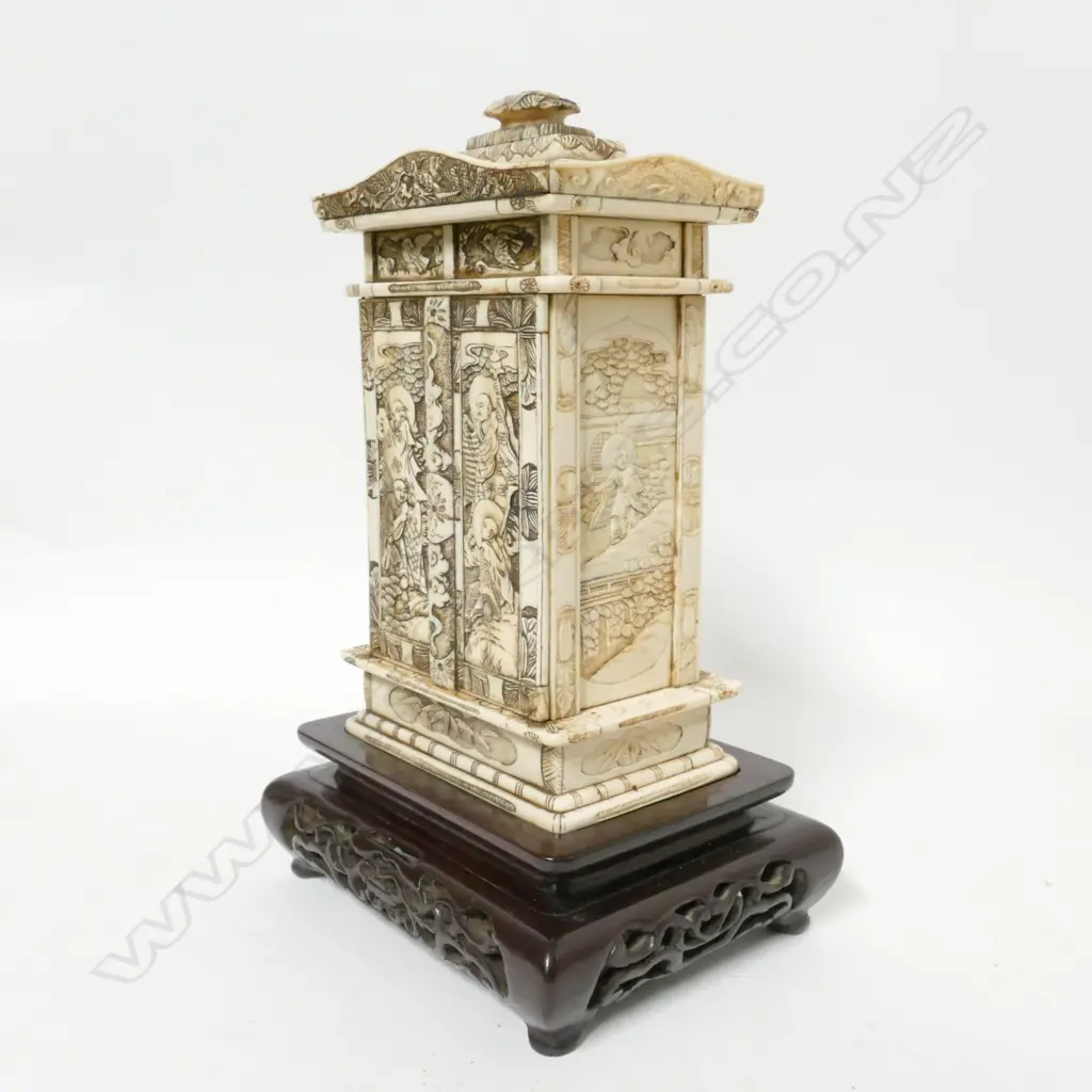 A Japanese Taisho period ivory miniature shrine cabinet (butsudan) Image 1++