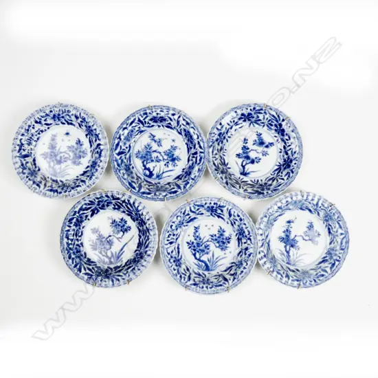 A matching set of six small Chinese fine quality blue and white porcelain dishes