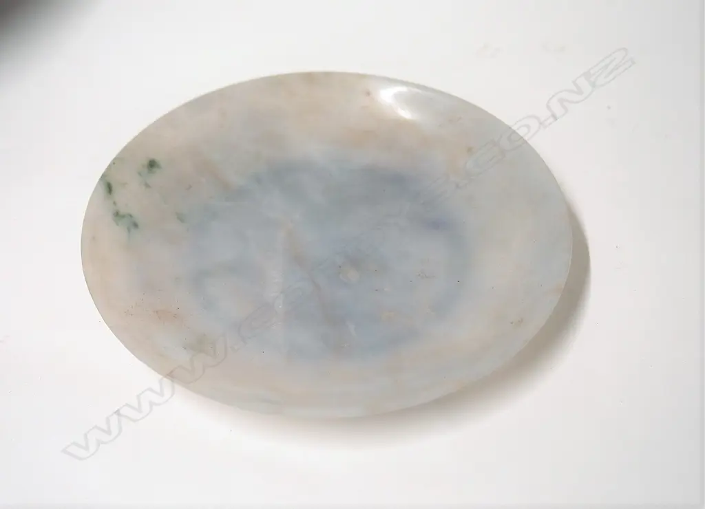 A fine Chinese Hotan jade shallow dish Image 1++