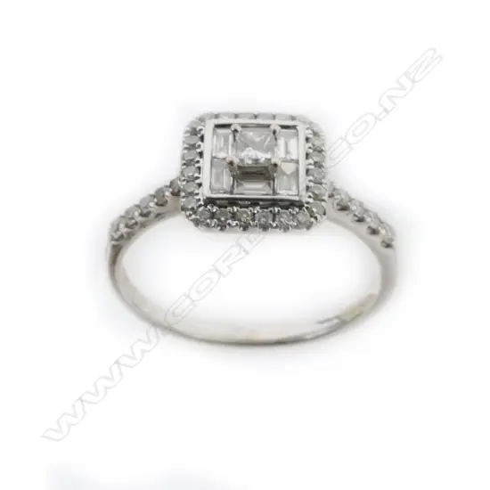 An 18ct. white gold and diamond ring
