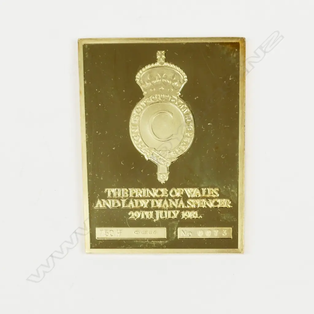 An 18ct. yellow gold 1981 limited edition Royal Wedding souvenir portrait Image 1++