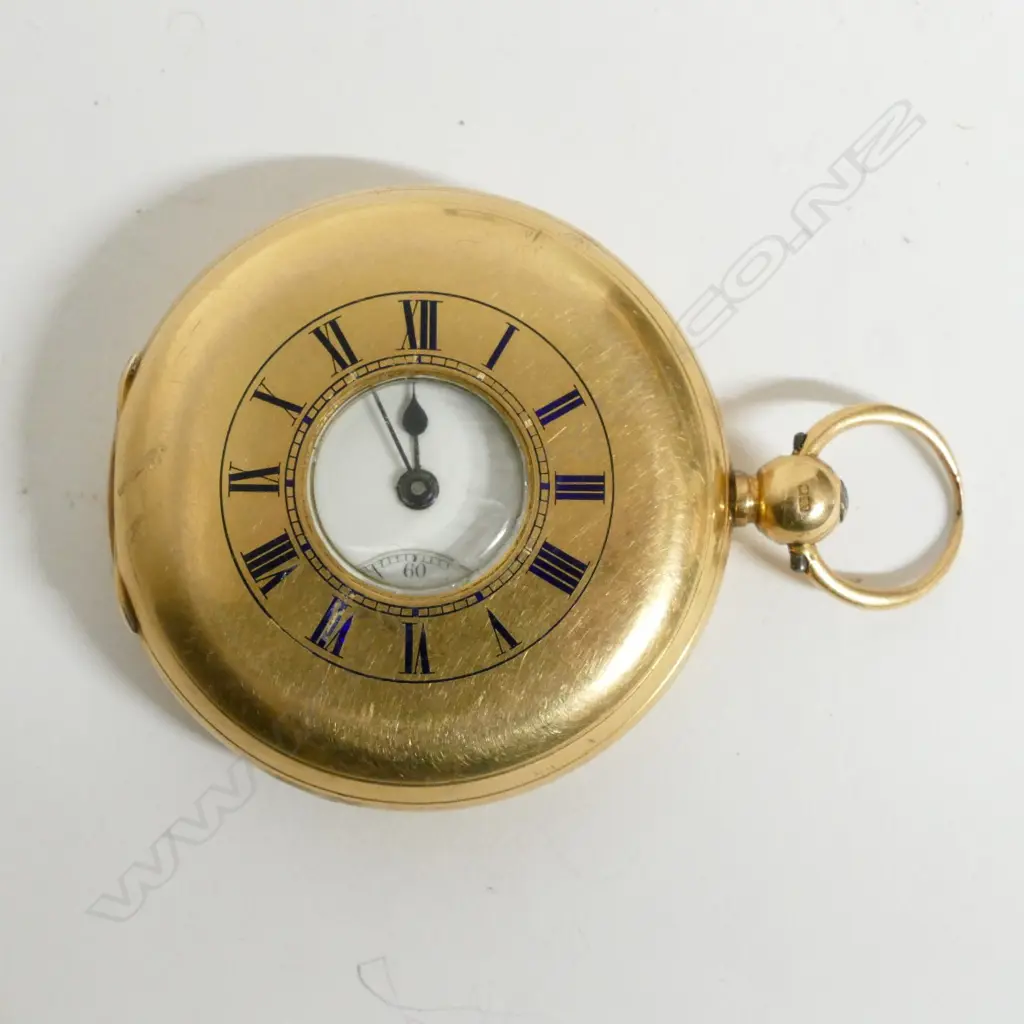 A Victorian half hunter 18ct gold pocket watch Image 1++