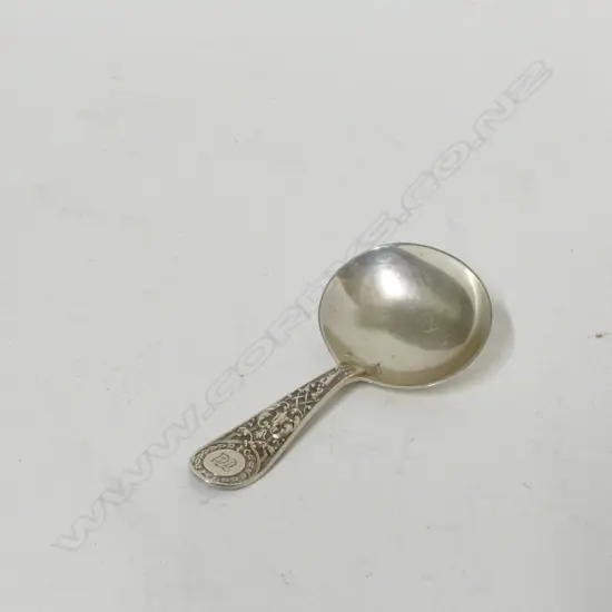 A Victorian silver caddy spoon