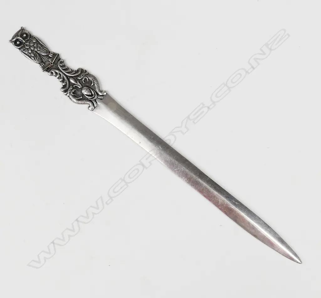 A Dutch 900 silver paper knife Image 1++