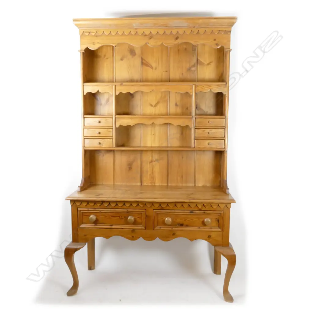 An Irish pine kitchen dresser Image 1++